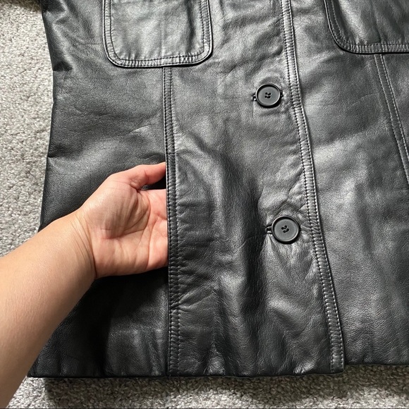 Danier Leather Black Button closure Women's Jacket - Picture 6 of 14